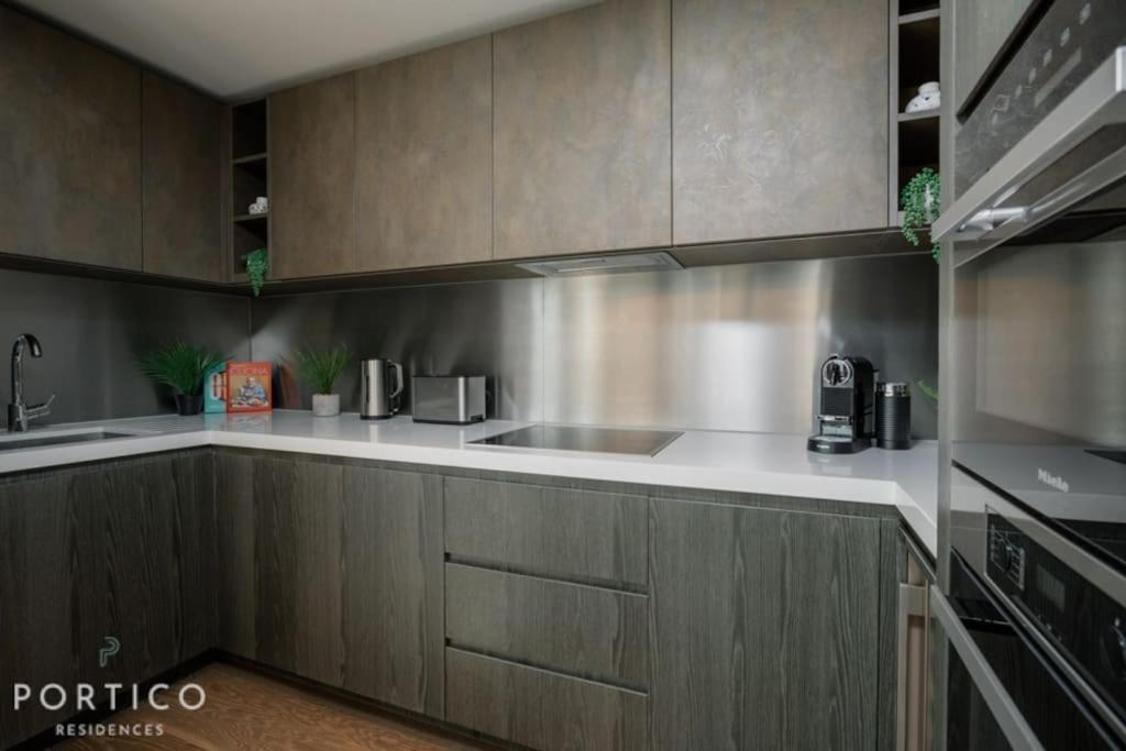 Stunning 2-bed With Pool In Nine Elms Apartamento Londres