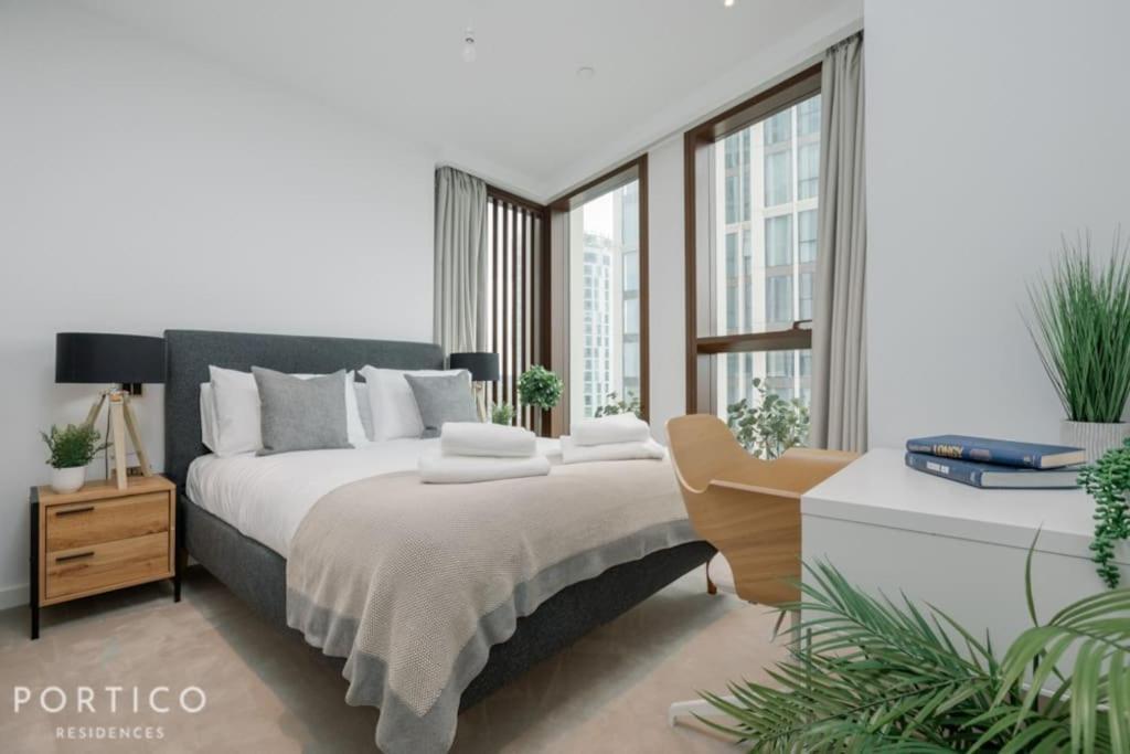 Stunning 2-bed With Pool In Nine Elms *